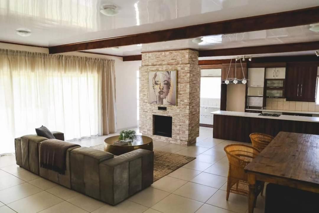 Serendipity Boutique Guest House Welkom Exterior foto